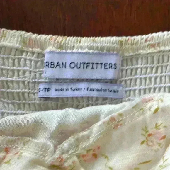 NWT Urban Outfitters white and yellow, puff sleeve milkmaid crop top; size XS - Picture 8 of 8